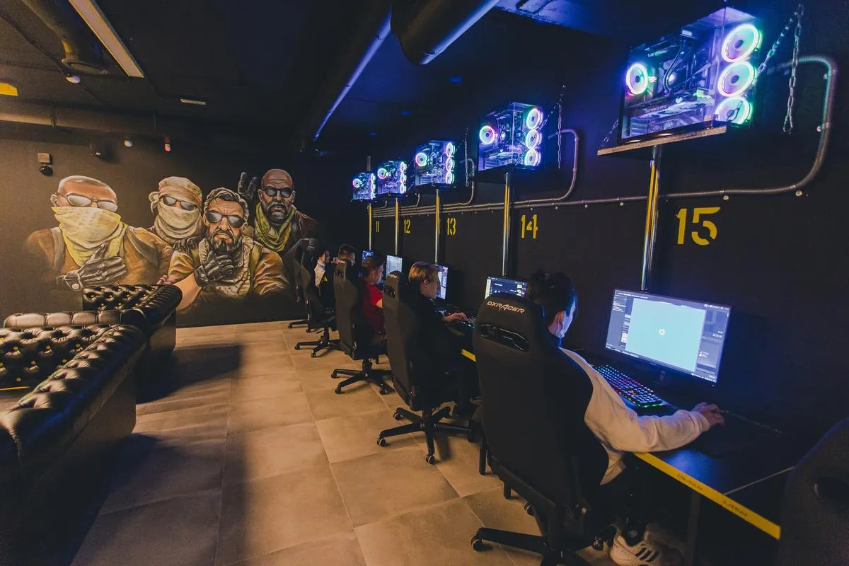 Standard Ultra — игровая зона Colizeum Чита